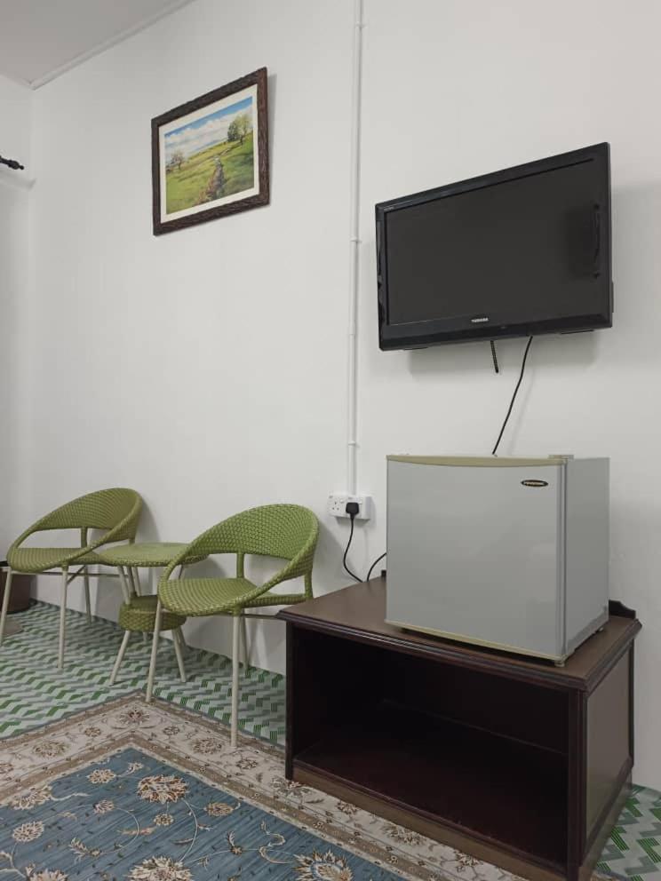 One Mek Roomstay Melor Exterior photo